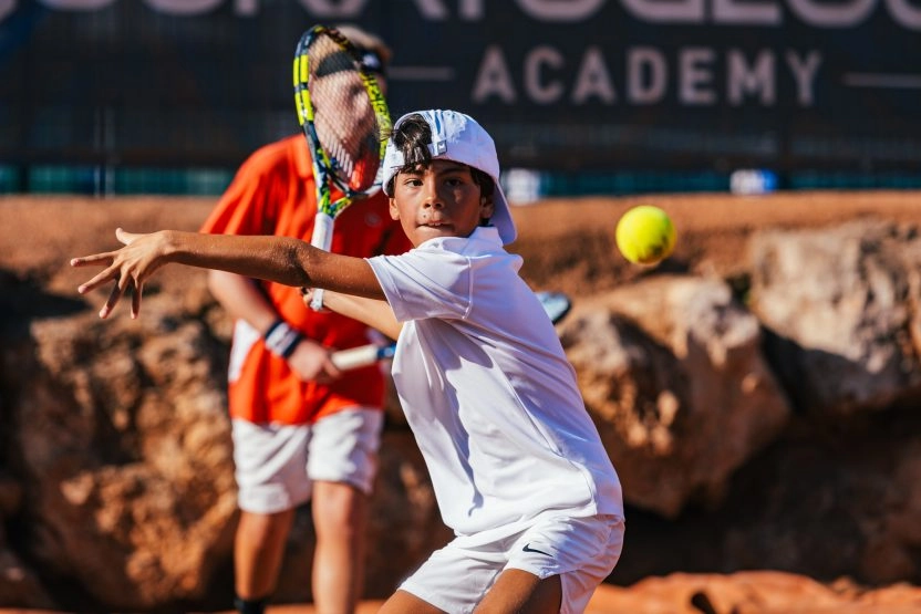 stage tennis ado débutant