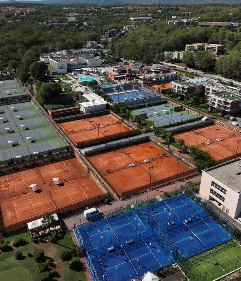 Vue drone mouratoglou academy