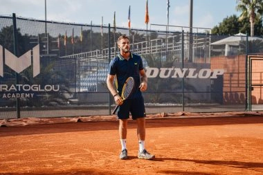 coach tennis stage adulte mouratoglou