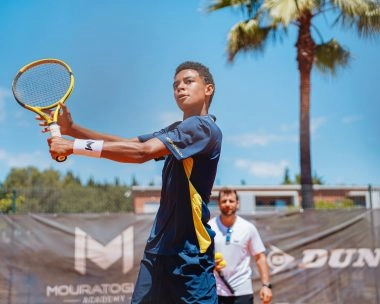 stage tennis adolescents mouratoglou