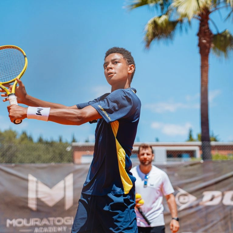 stage tennis adolescents mouratoglou