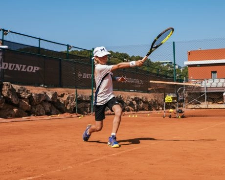 Tennis attacking forehand