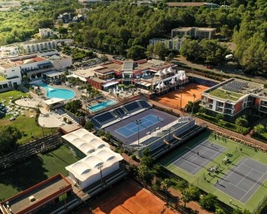 académie de tennis mouratoglou infrastructure vue aerienne drone