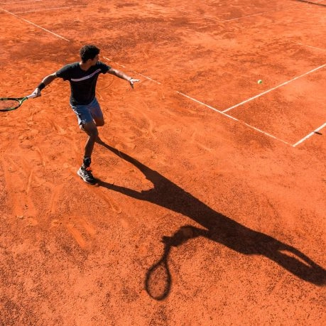 Coup droit fond de court tennis