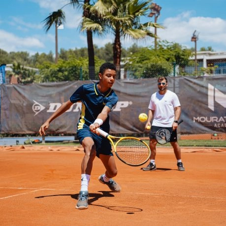 stage tennis jeune bon niveau