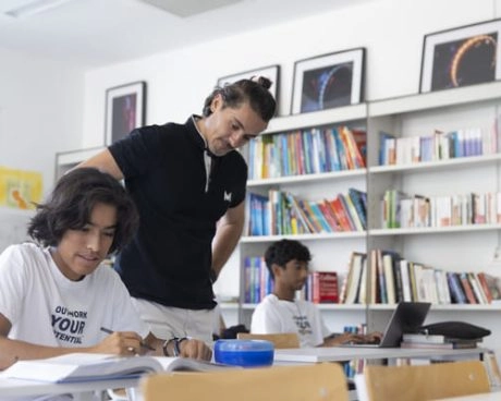 programme scolaire école française mouratoglou