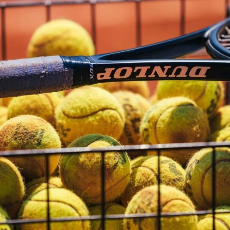 Mouratoglou balls in a trolley