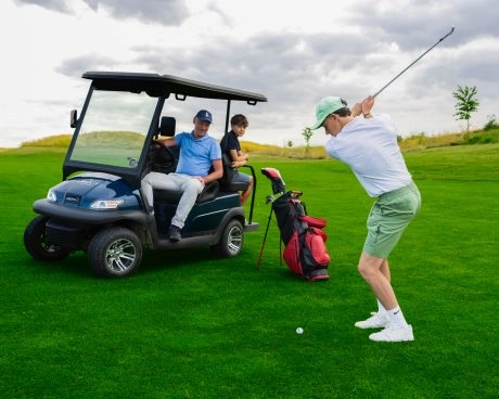 campo da tennis e da golf a sud della francia